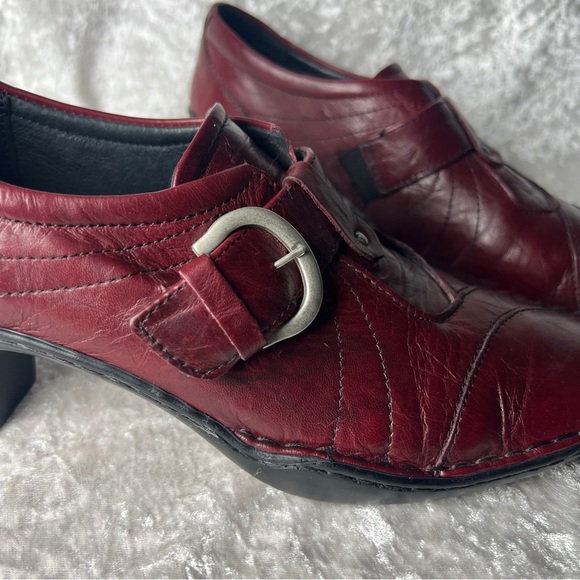 Burgundy Leather Shoes - Picture 5 of 11